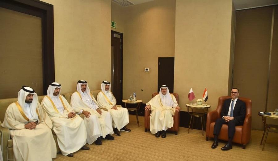 وزير الاستثمار يبحث مع نظيره القطري تعزيز التعاون التجاري